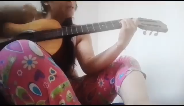 Chica cantante y guitarrista, Chica de Colombia,Girl of Colombia